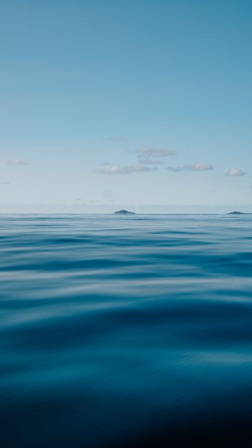 Detail Wallpaper Laut Biru 4k Number 13
