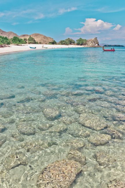 Detail Gambar Laut Tropis Yang Indah Number 16