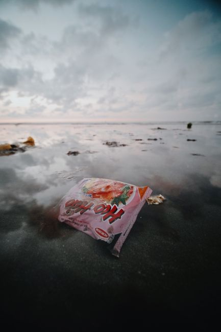 Detail Foto Sampah Di Pantai Indonesia Number 6