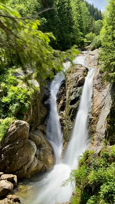Detail Foto Long Exposure Air Terjun Number 4