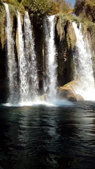 Detail Wallpaper Air Terjun 4k Gratis Number 8
