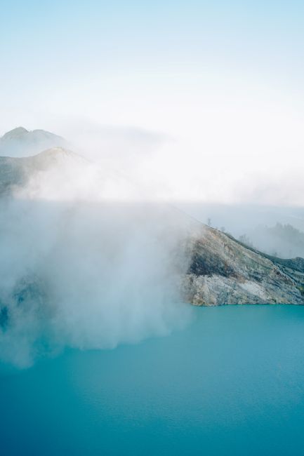 Detail Gambar Kawah Ijen Api Biru Number 16