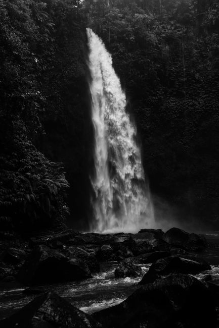 Detail Background Air Terjun Untuk Desain Number 17