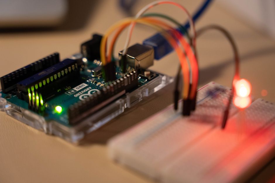 Arduino Projekt Mit Leds Auf Breadboard Foto 9756