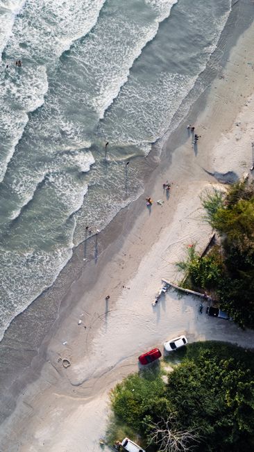 Detail Foto Aerial Pantai Pasir Putih Number 16
