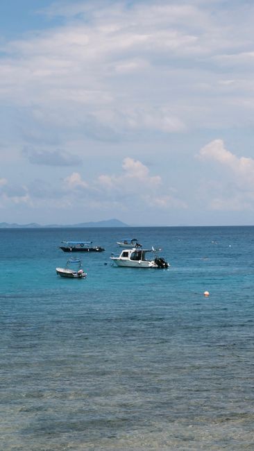 Detail Gambar Laut Tropis Yang Indah Number 12