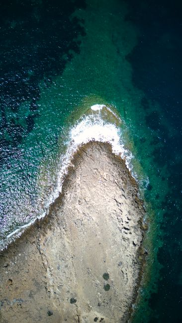 Detail Foto Karang Laut Dari Atas Number 11