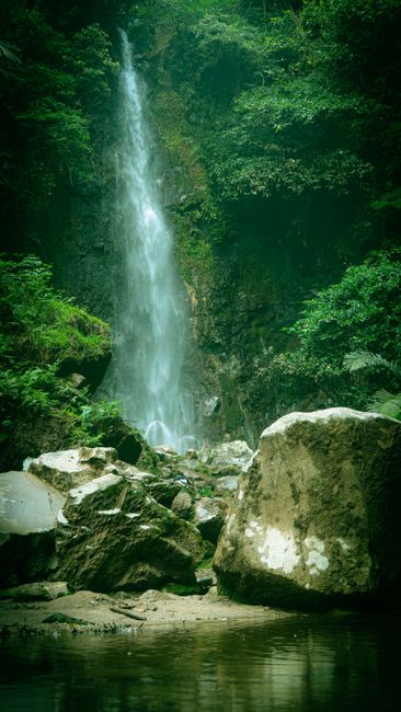 Detail Background Air Terjun Untuk Desain Number 11