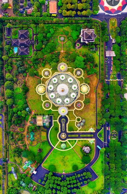 Foto Taman Bunga Yang Indah 17ed
