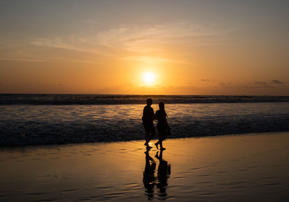 Detail Gambar Pantai Kuta Bali Sunset Number 11