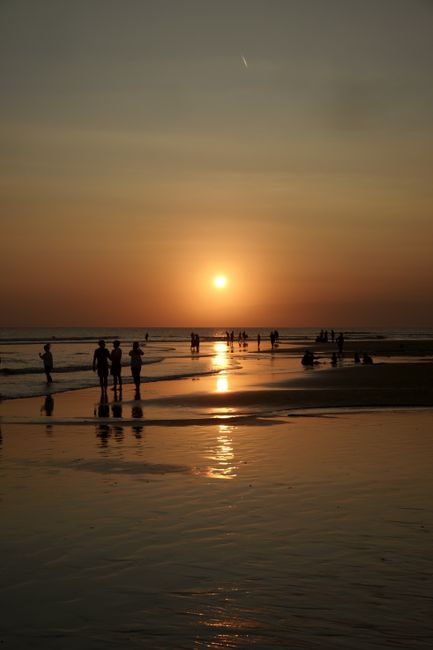 Detail Gambar Pantai Kuta Bali Sunset Number 17
