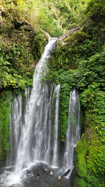 Detail Foto Air Terjun Alami Di Indonesia Number 16