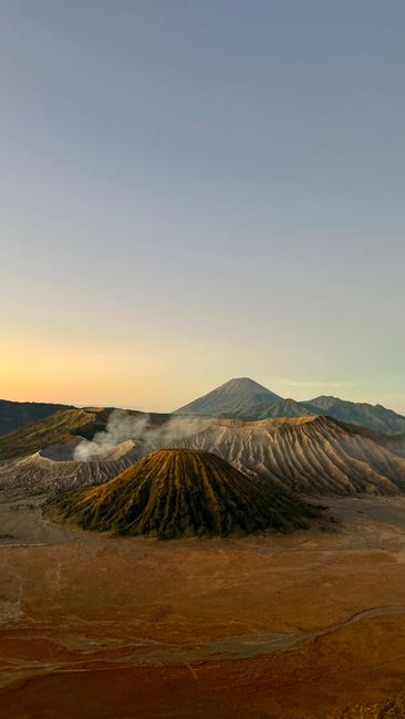Detail Foto Gunung Bromo Saat Sunrise Number 9