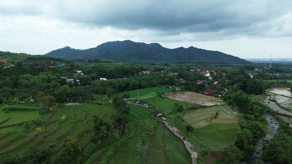 Gambar Landscape Dari Drone 4k
