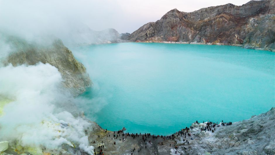 Detail Gambar Kawah Ijen Api Biru Number 4
