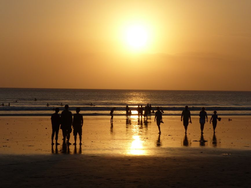 Detail Gambar Pantai Kuta Bali Sunset Number 8