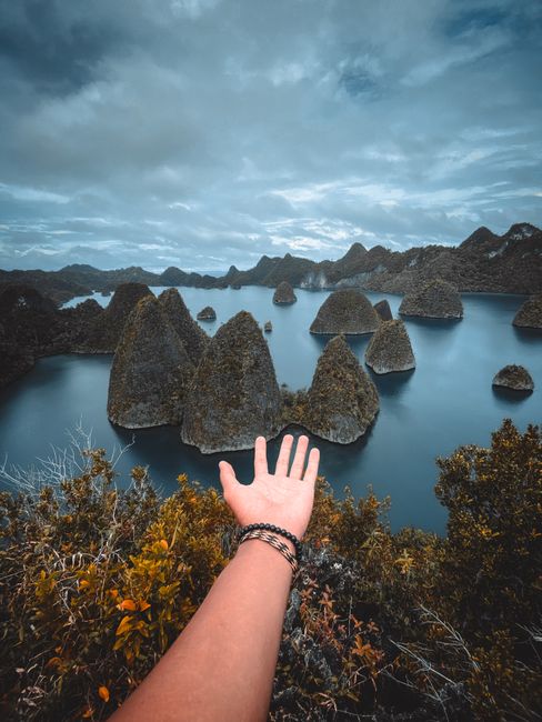 Detail Foto Pemandangan Raja Ampat Indonesia Number 4
