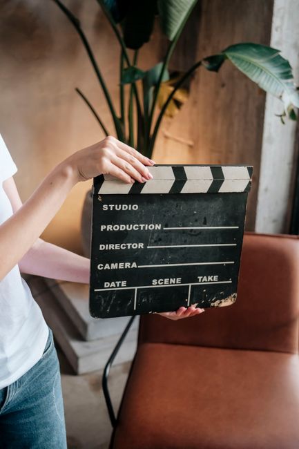 Filmklappe Clapperboard In Hand Studio Foto 7f71
