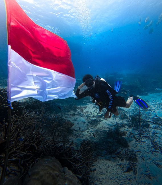 Detail Gambar Konservasi Laut Indonesia Number 12