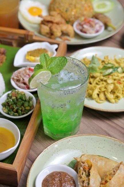 Gambar Es Kuwut Bali Dengan Melon D971