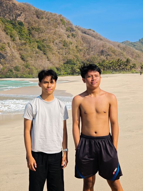 Gambar Pantai Pink Lombok 6e0a