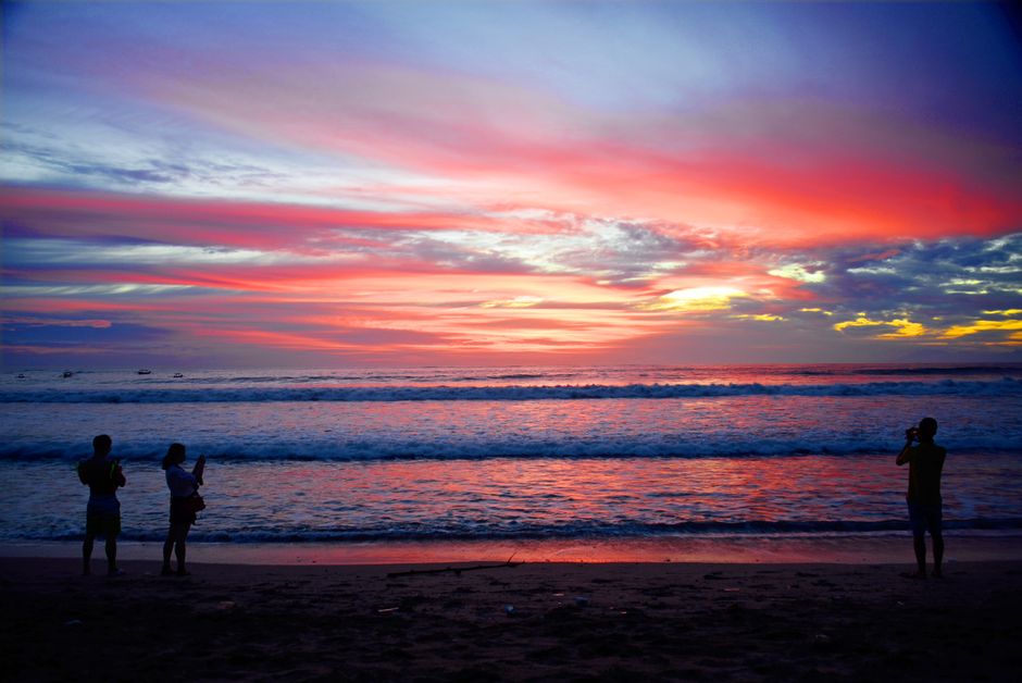 Detail Gambar Pantai Kuta Bali Sunset Number 13