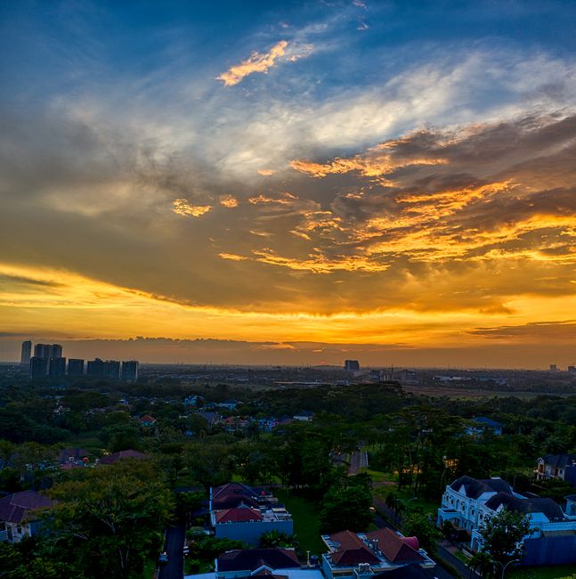 Detail Gambar Landscape Golden Hour Number 12