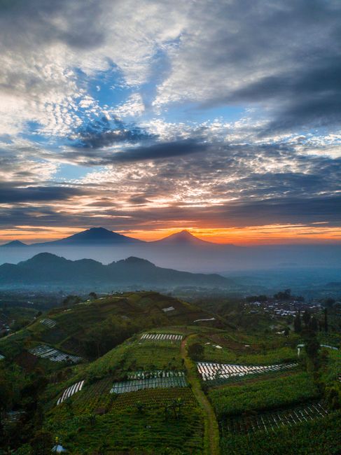 Detail Foto Pemandangan Wide Angle Number 14