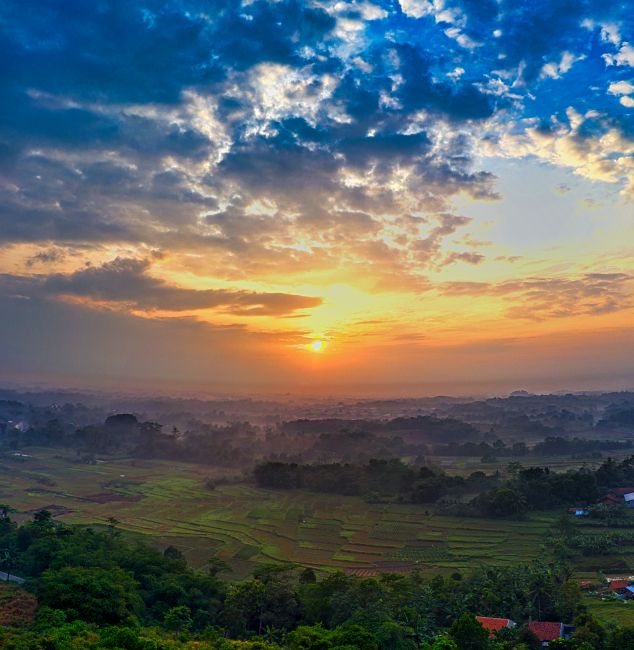 Detail Foto Sunset Landscape Resolusi Tinggi Number 14