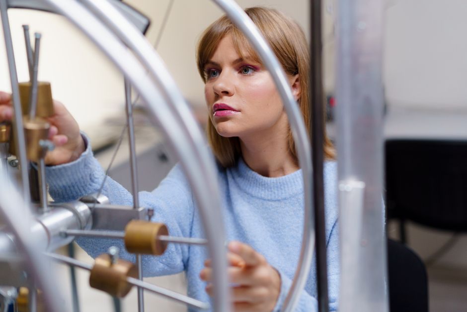 Magnetfeld Experiment Im Physiklabor Foto Ca93