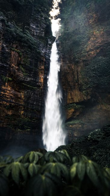 Detail Background Air Terjun Untuk Desain Number 13