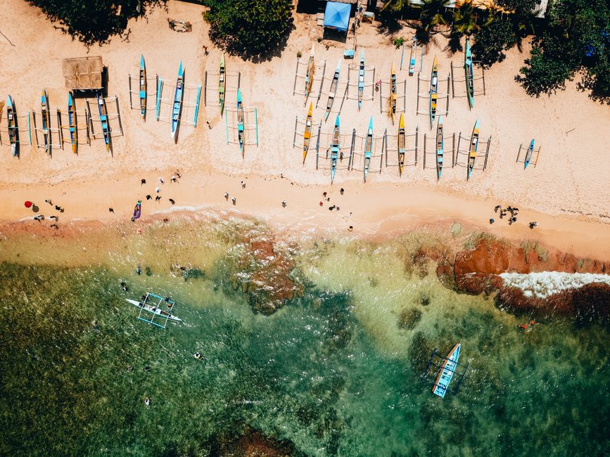 Detail Foto Pantai Dari Atas Drone Number 19