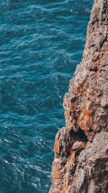 Detail Gambar Tebing Laut Yang Indah Number 7