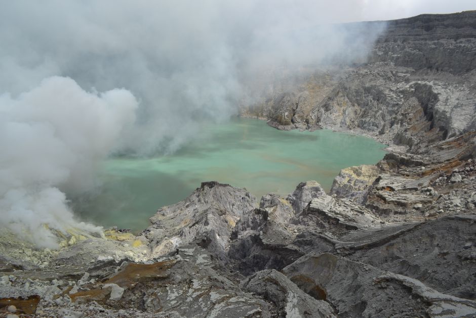 Detail Gambar Kawah Ijen Api Biru Number 17