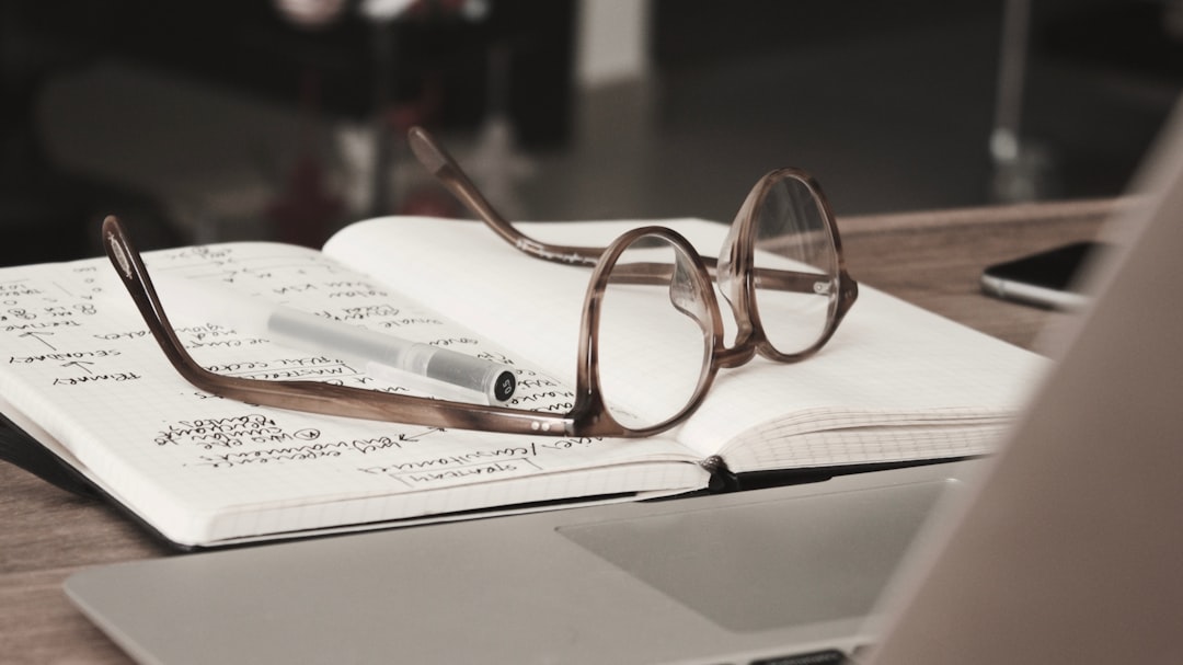Wissenschaftliche Studie Mit Notizen Foto A87a