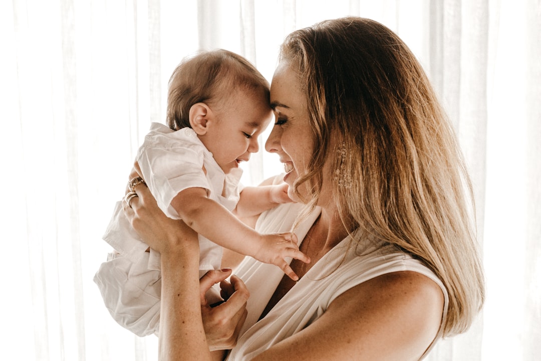 Glueckliche Eltern Mit Baby Bild C94b