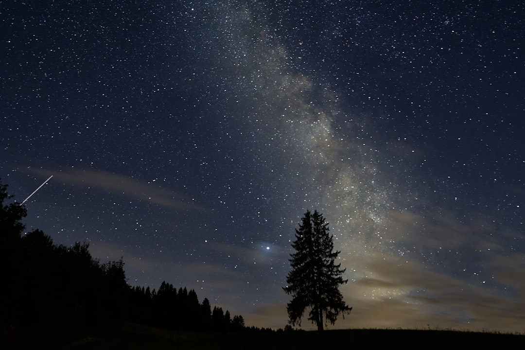 Sternschnuppe Nacht Himmel Langzeitbelichtung 6075