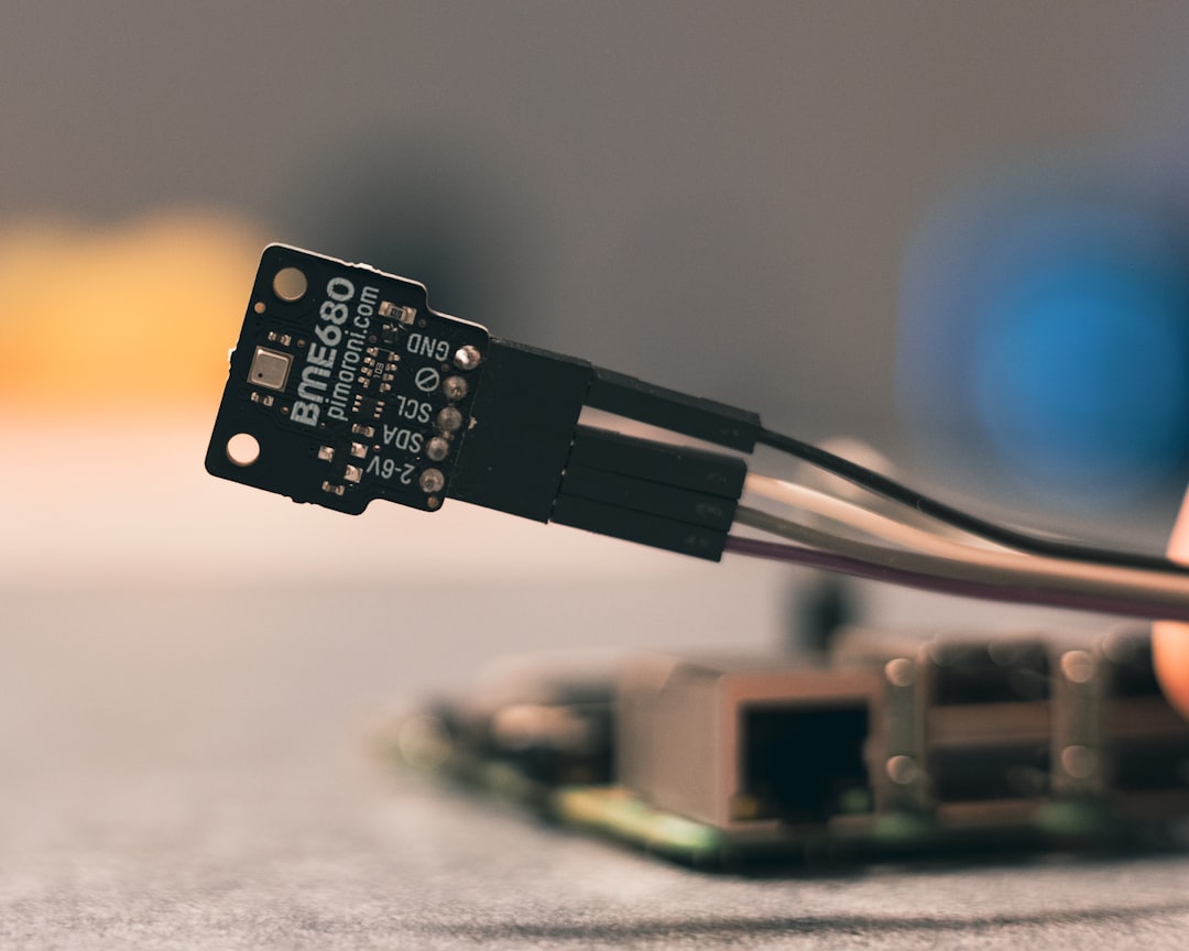 Iot Sensor Am Fenster Kontakt Sensor Foto Nahaufnahme 8d84