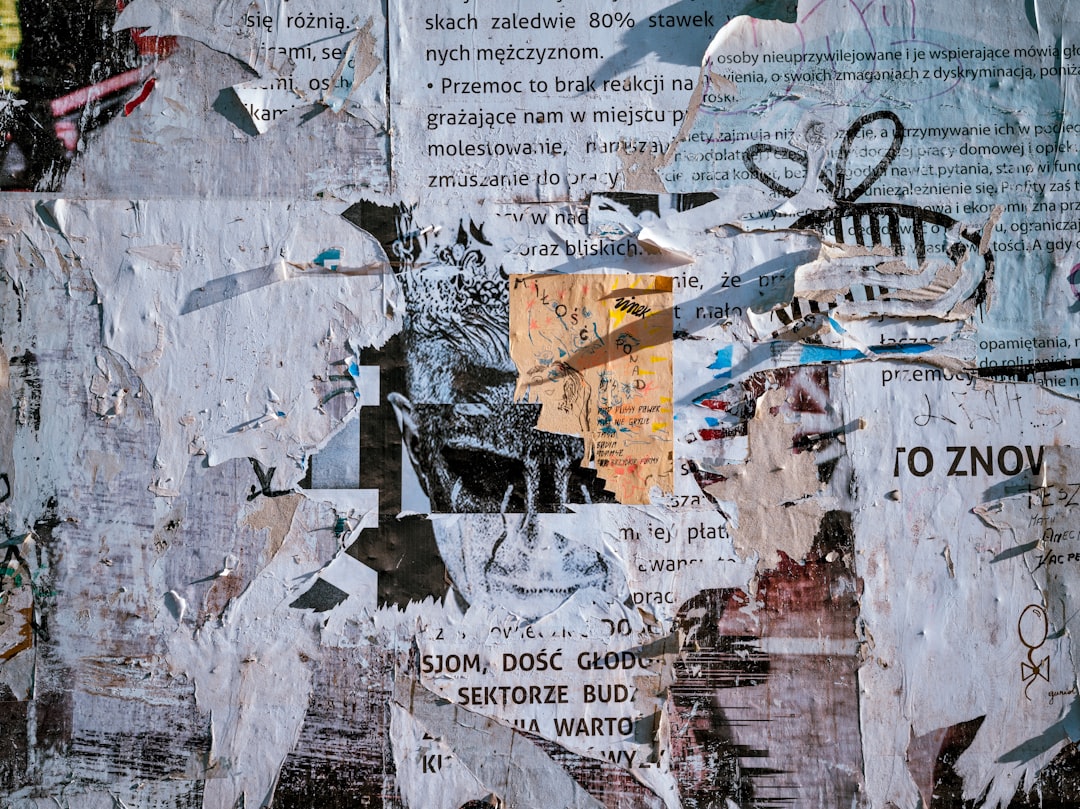 Detail Paste Up Poster Collage An Wand Detail Foto Number 10