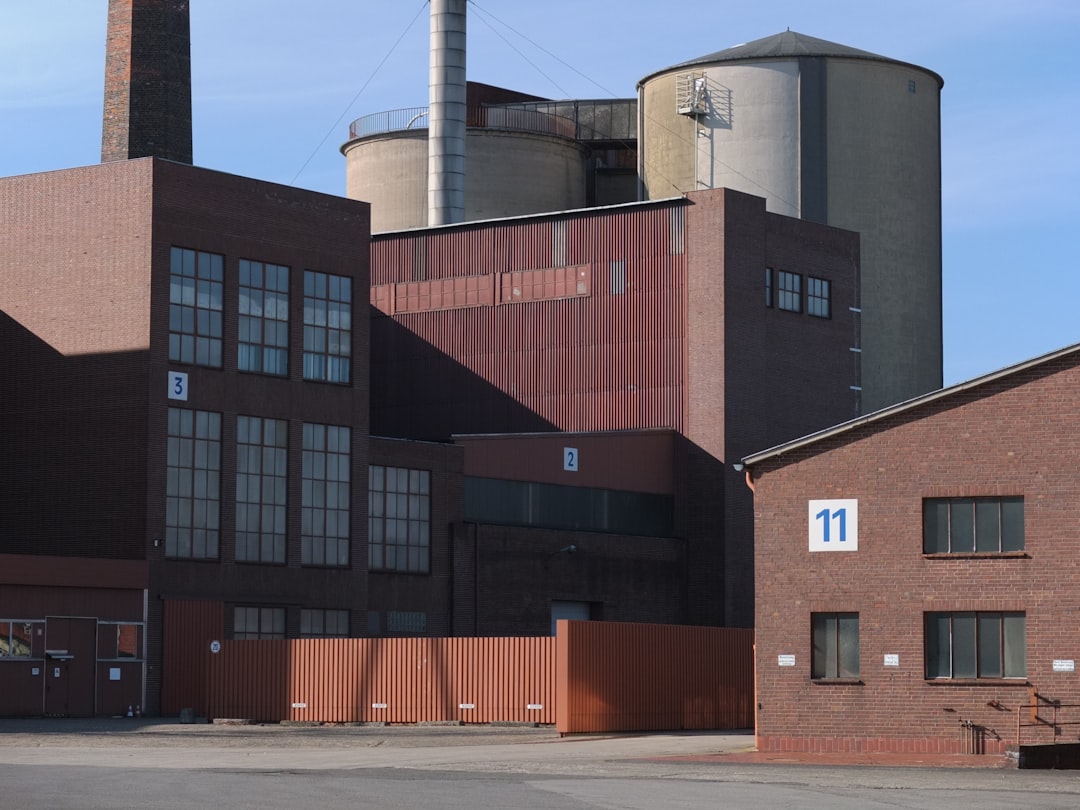 Deutsche Industrie Fabrikhalle Foto 1dbc