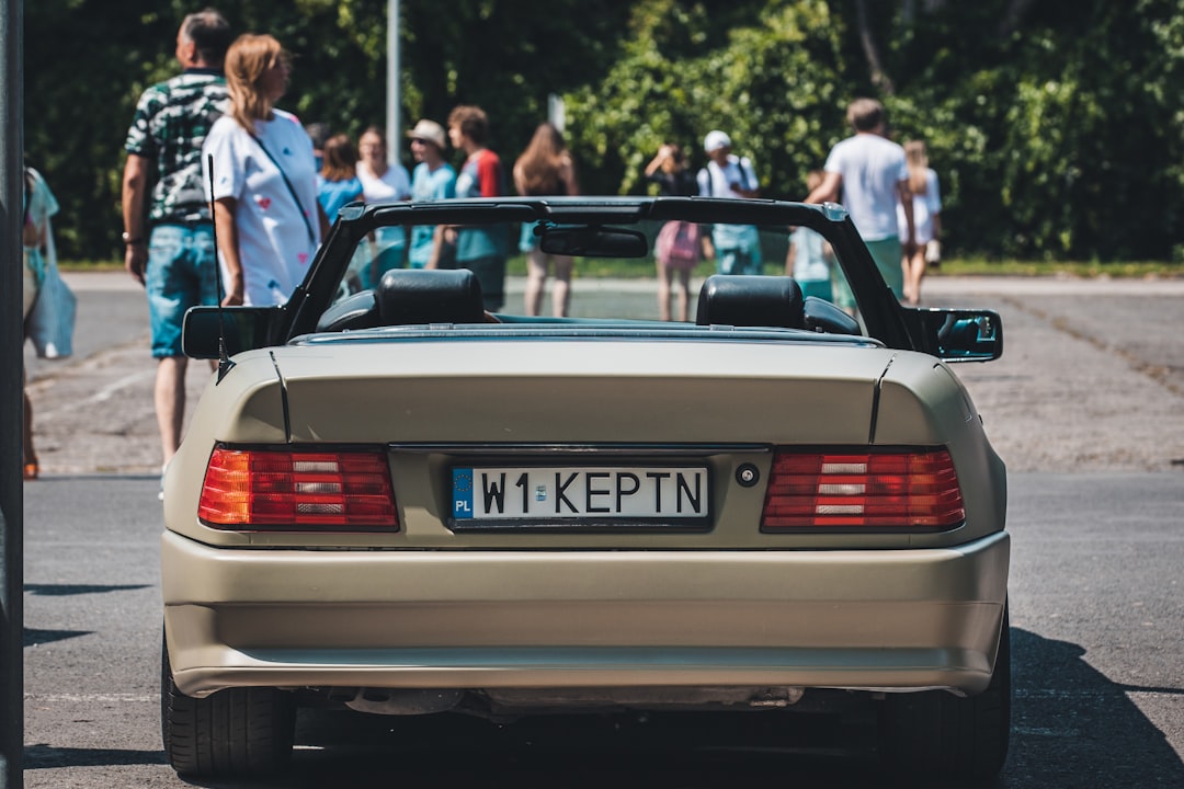 Detail Klassisches Cabriolet Im Sommer Foto Number 2
