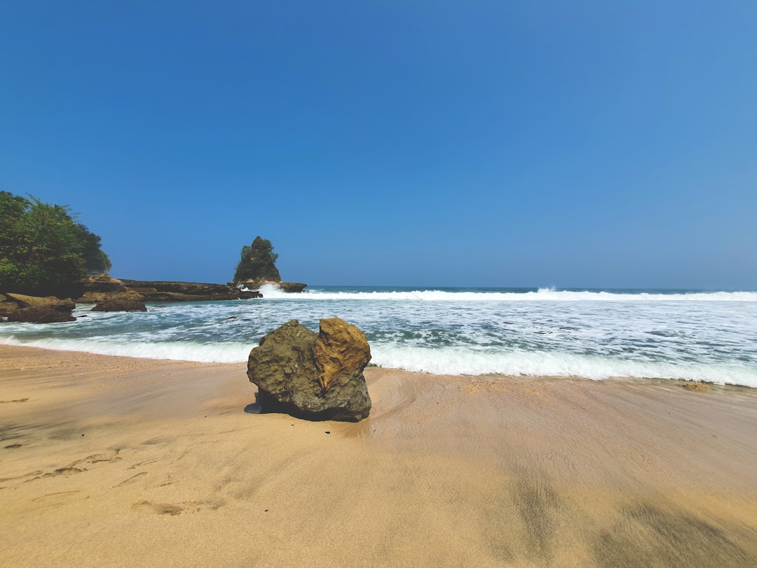 Detail Gambar Pantai Vintage Untuk Wallpaper Number 18