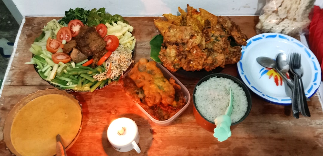 Foto Nasi Goreng Jawa Pedas Di Piring E52b