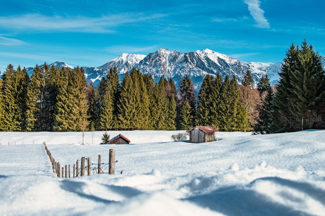 Paar Im Schnee Winterurlaub Romantik F7ac